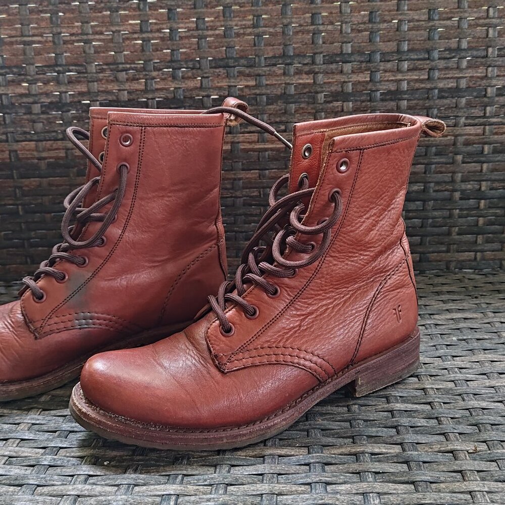 Frye Veronica Red Clay lace up combat boots 7.5